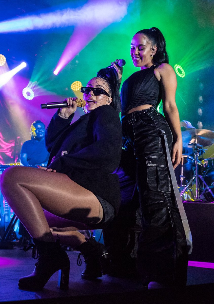 we need them back.. <a href="/JorjaSmith/">Jorja Smith</a> <a href="/KALIUCHIS/">KALI UCHIS</a>