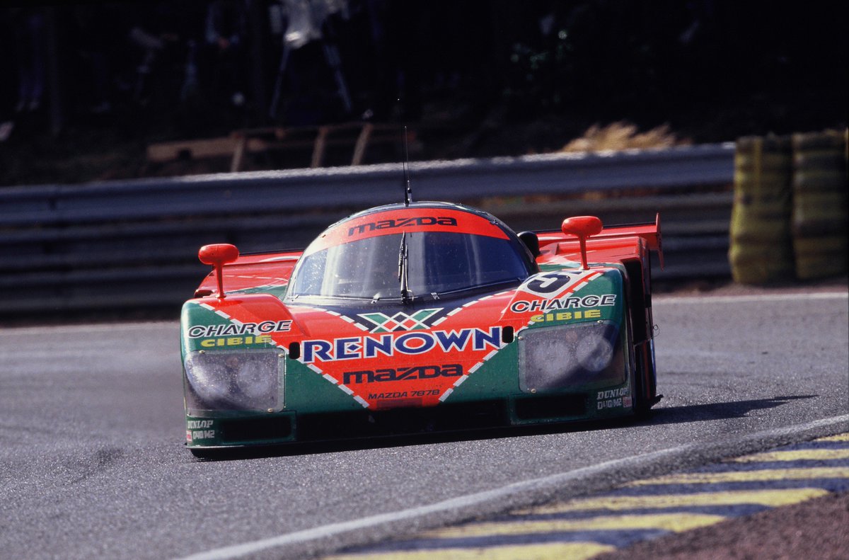Mazda España tweet media