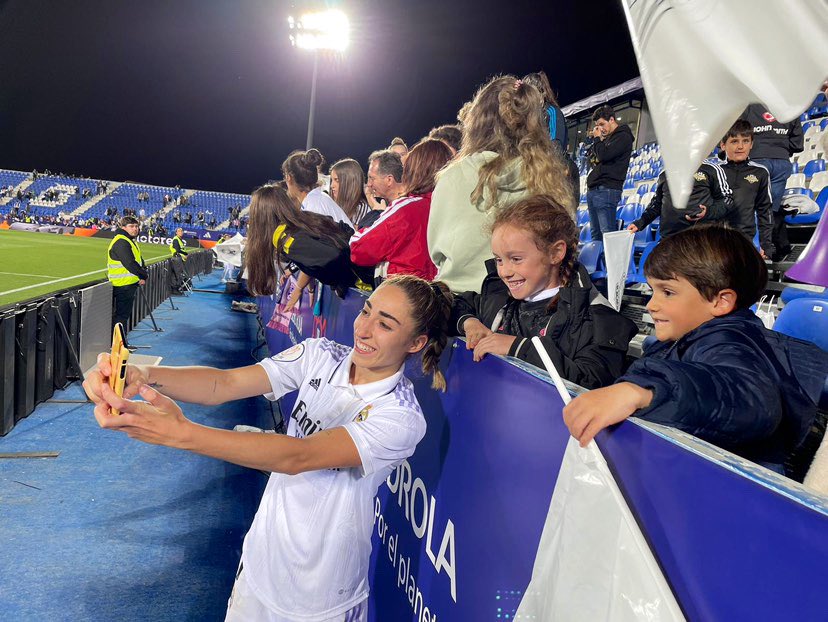 Olga Carmona tweet media