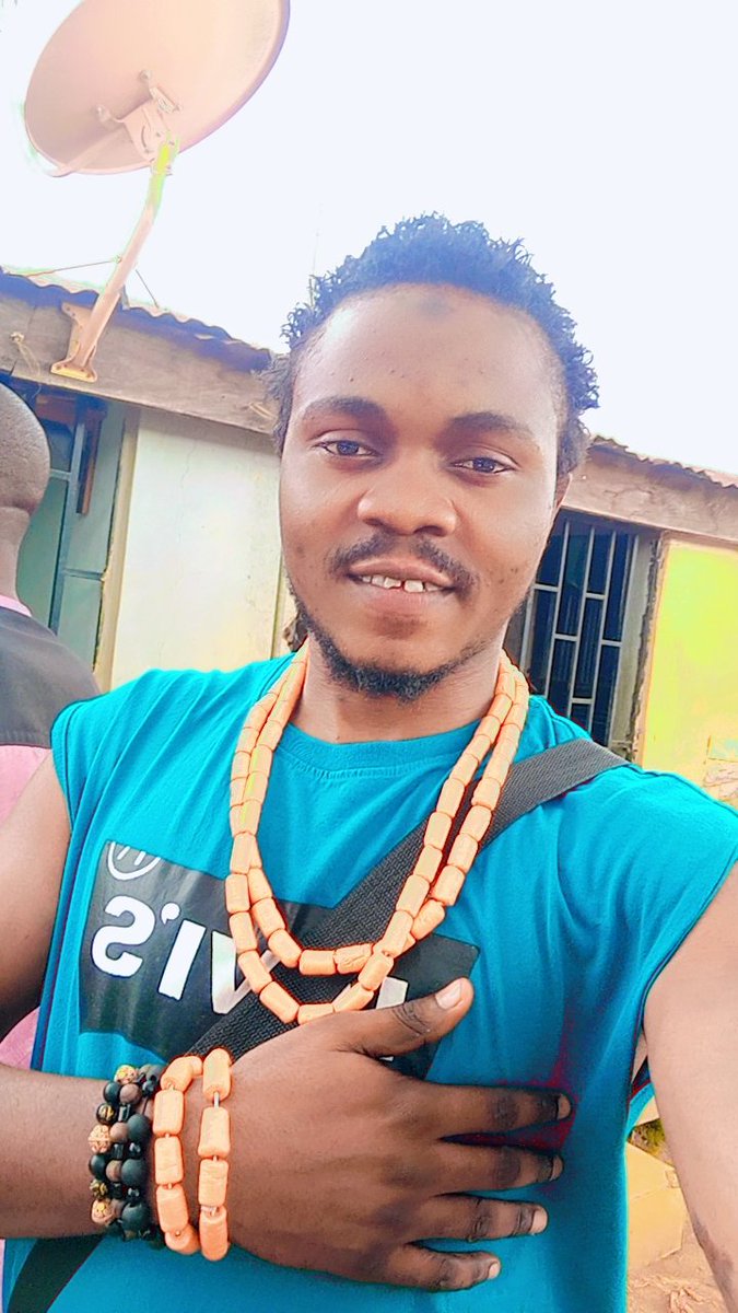 Bangalee23's tweet photo. Omo-Alubarika Entertainment @MC BANGA LEE any kind of show at any state 08154506805 https://t.co/RXd1eziuBC
