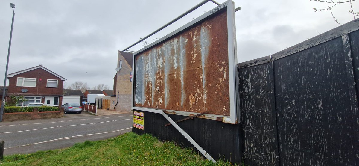 GbOutdoorUK1's tweet photo. Left to decay but given a new 'lease' of life, rebuild in Walsall. https://t.co/HqFYHt1LOV