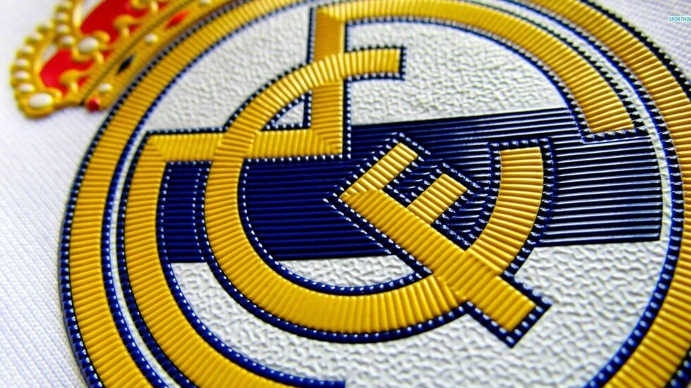 أنشيلوتي يعلن أولى صفقات ريال مدريد الصيفية  
للمزيد: ar.rt.com/vdld