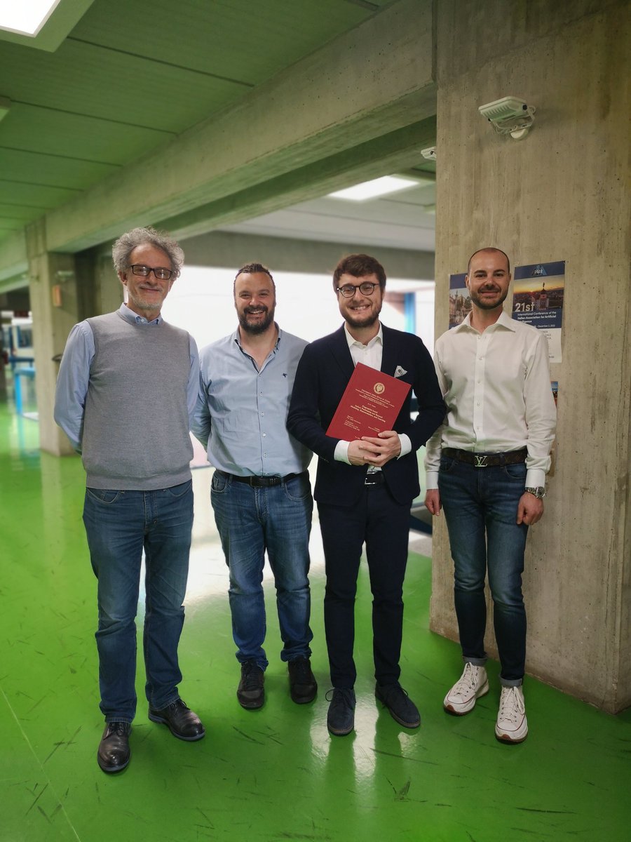 sacco_nico's tweet photo. Finally, after three years (and a pandemic) I successfully defended my PhD thesis! I'd like to sincerely thank my (co)supervisors Angelo Montanari, @AndreaB0890, and Andrea Dalla Torre from @ublox, as well as the examiners (@PBarsocchi in the pic)!

@uniud https://t.co/SZ4nLhiLKY
