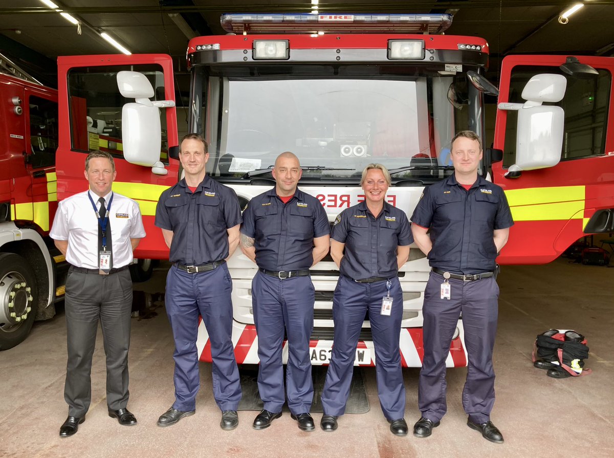 Carl_Boasman's tweet photo. Caught up with @ClevelandFB Blue Watch, Redcar Fire Station last week. Good to see the team and provide update on current developments. We’re recruiting for On-Call Firefighters in the Redcar area, so if you’re interested, we’d love to hear from you. #TeamCFB #Redcar 🚒 https://t.co/D6tbS2LpVp
