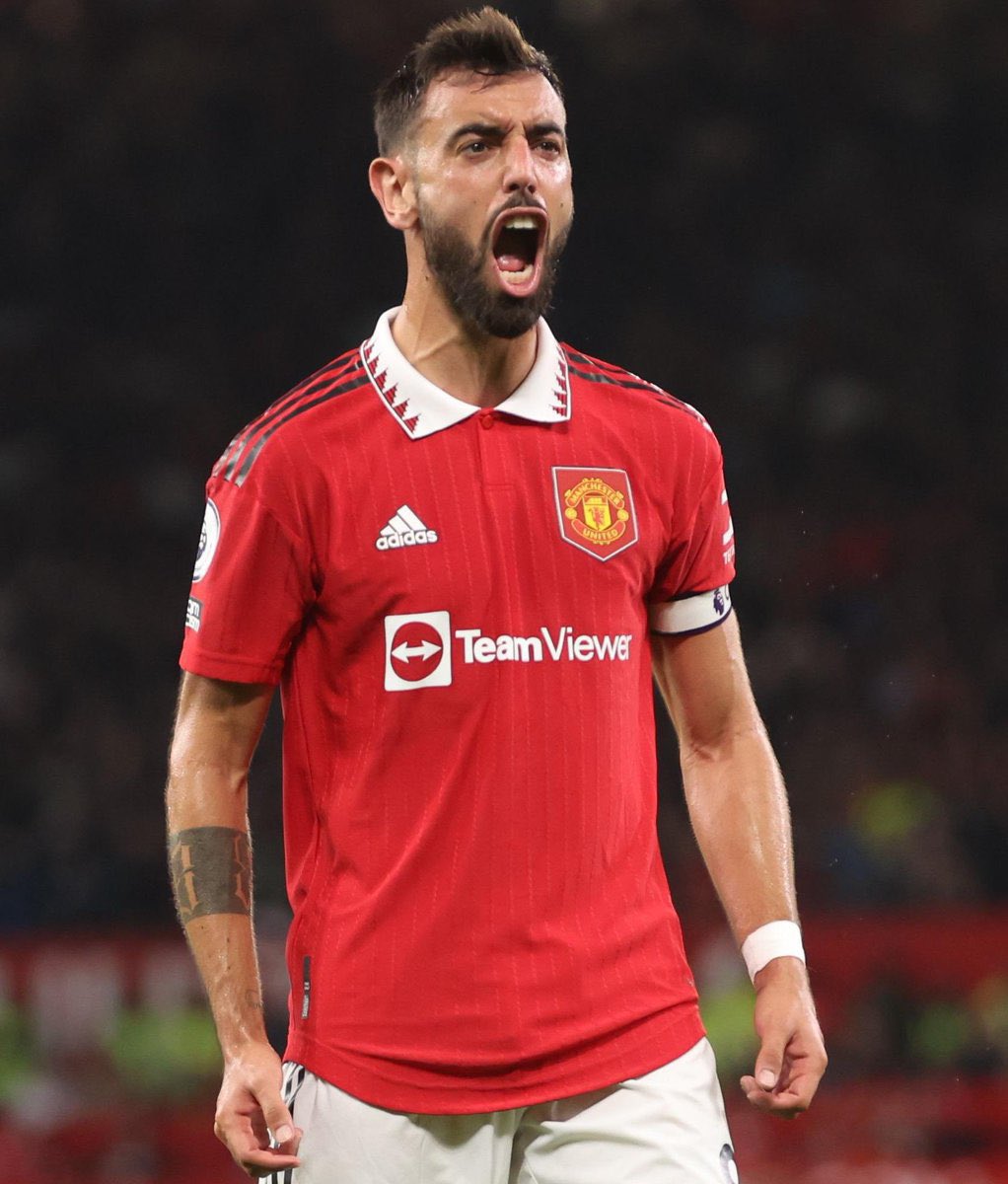 secretshirtco's tweet photo. If Bruno Fernandes scores ANYTIME tonight vs Chelsea we’ll giveaway a https://t.co/0dDyzv85B2 box 📦

To enter 👇

🔄 Retweet this tweet
🤝 Follow us

Good luck! https://t.co/zqi1cu2cxf