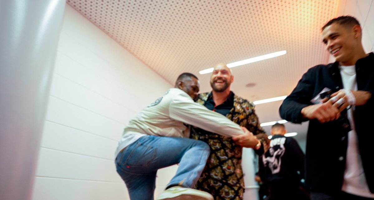 Israel Adesanya tweet media