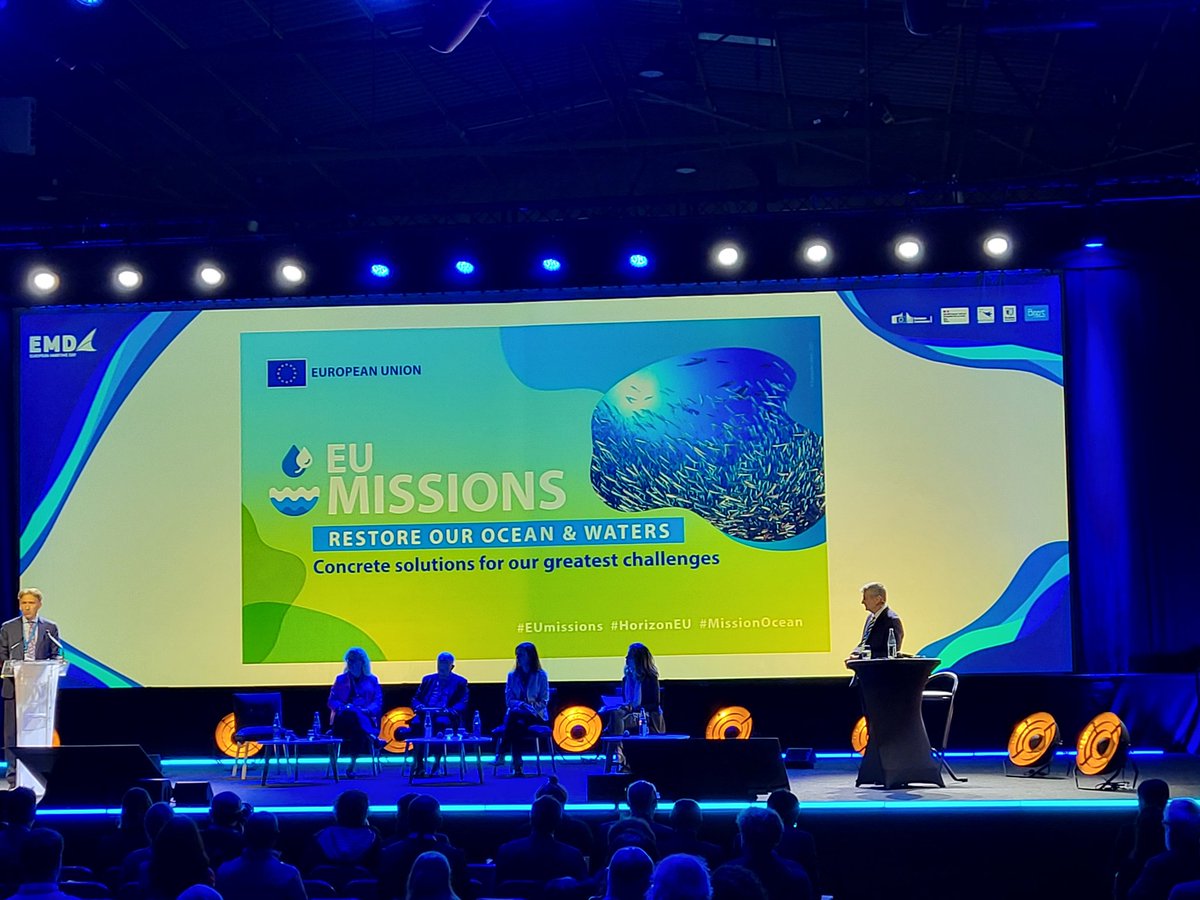 Panel on #blueeconomy at #EMD2023. Maritime spatial planning seems is the key: enabling multi use of areas saves us space, by thinking global but acting local we resolve global problems but create local prosperity and health. Dialouges and co-operation! #EUmissions