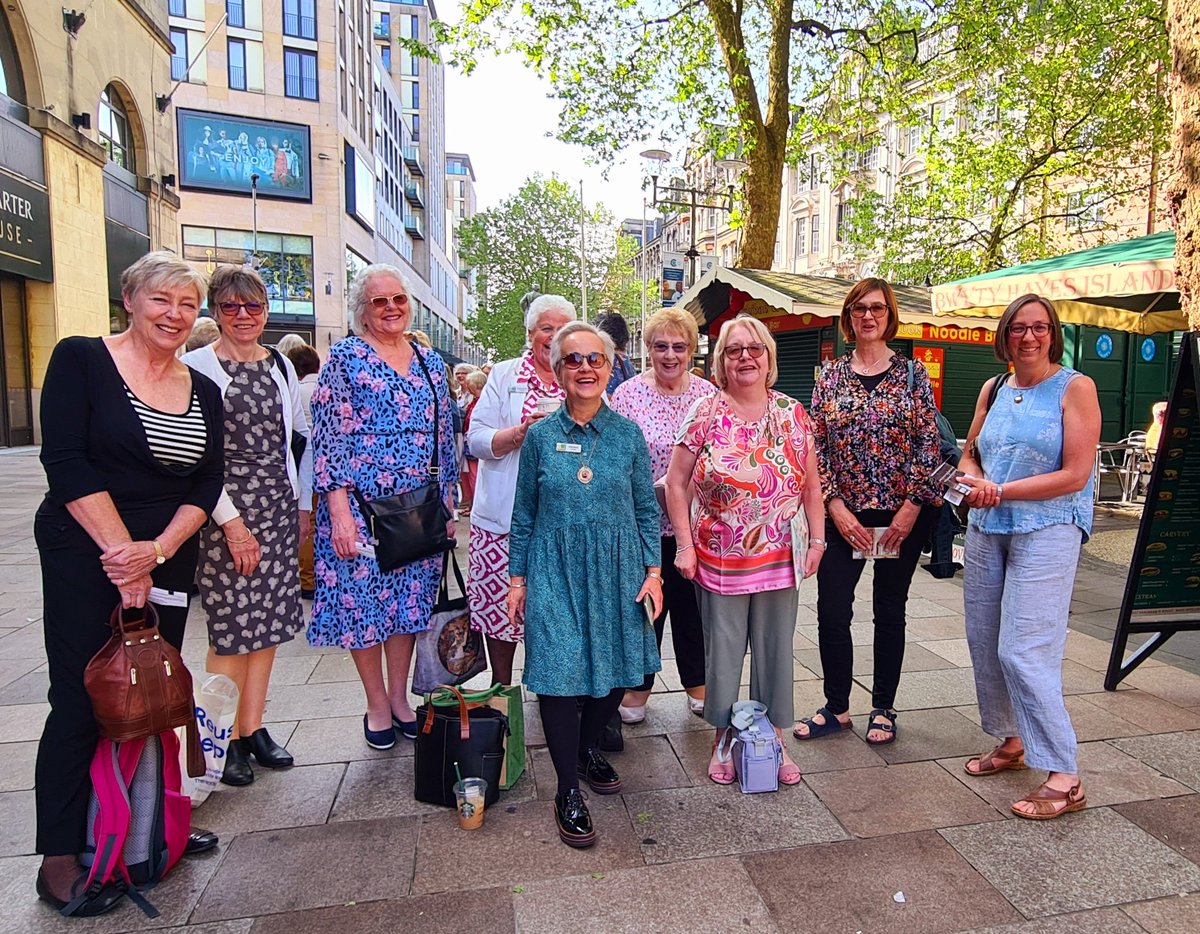 Our fantastic members are arriving at @stdavidshall for #WI_AM2023 - here are the ladies from the Staffordshire Federation. What a great day for it in sunny #Cardiff