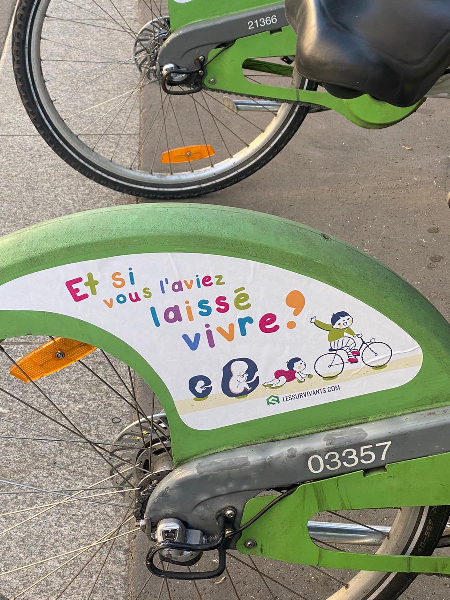 C’est normal la campagne anti IVG sur les Velib de Paris ??????