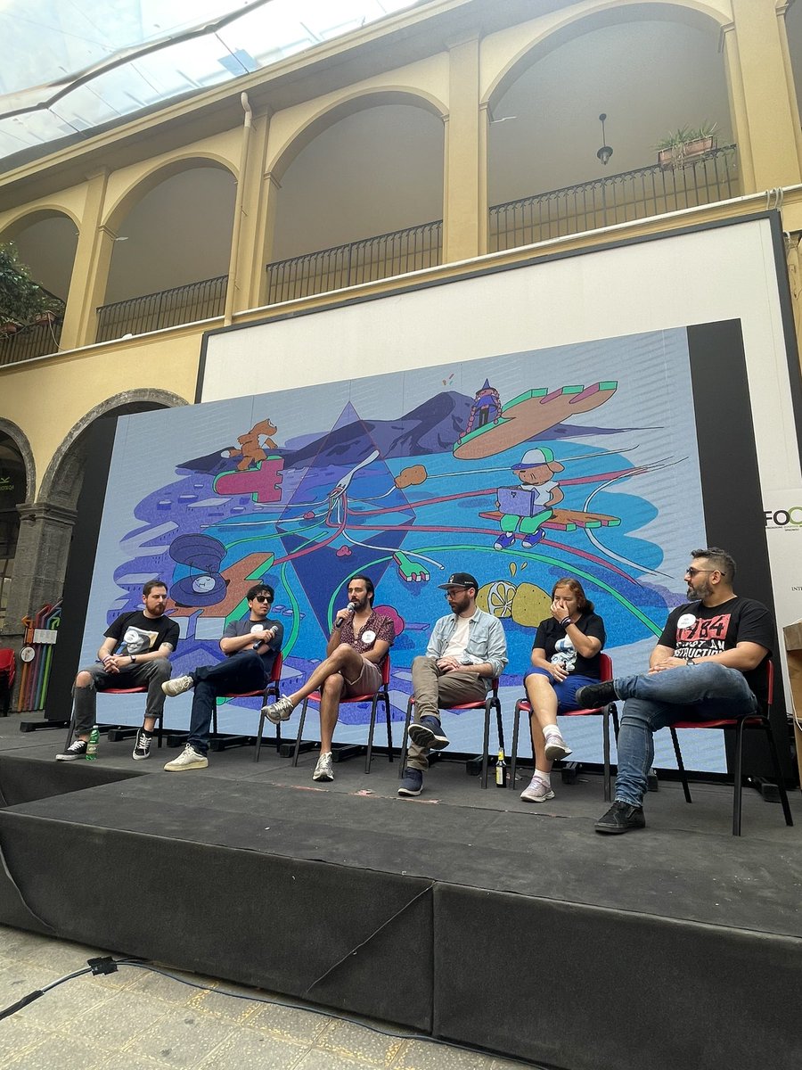 Starting Day 2 with the #ETH communities panel 🙌🏼 <a href="/urbeEth/">urbe.eth 🐺</a> <a href="/eth_porto/">ETHPorto</a> <a href="/ethsamba/">ETHSamba 🔜 ETH Latam SP 🇧🇷</a> <a href="/eth_milano/">ETHMilan 🇮🇹</a> @ethna_xyz
