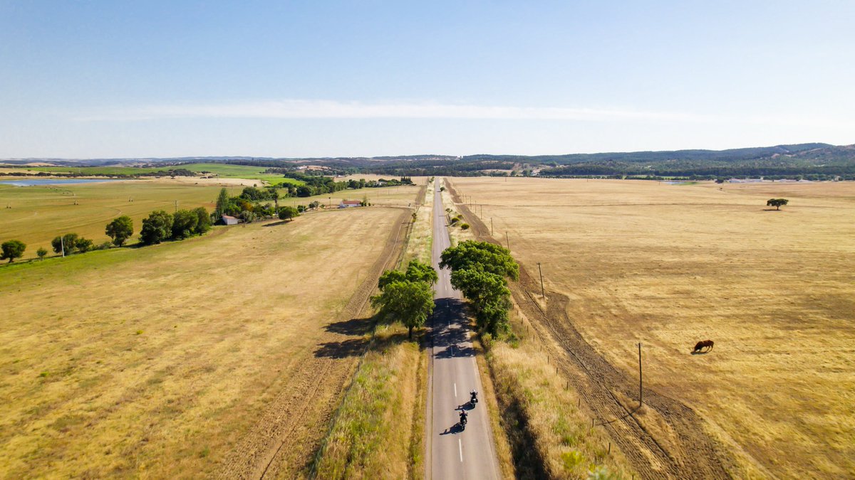 visitportugal's tweet photo. showing routes and places that characterise the best of this country, in an environmentally friendly way. https://t.co/9zspZ49zDr
#rout_e #visitportugal #portugal https://t.co/6N1HHQtIMY