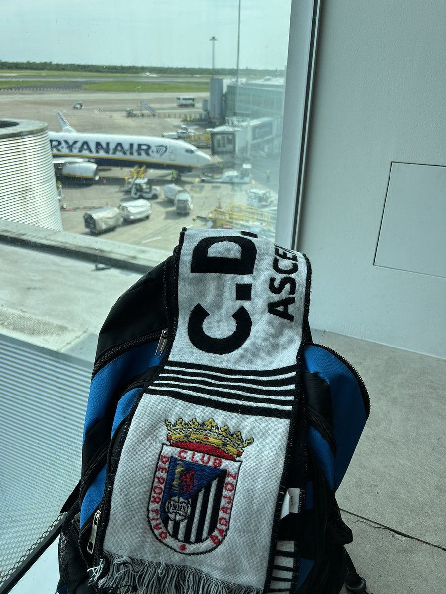 Road to Córdoba <a href="/CDBadajoz/">CD Badajoz</a> , on my way. ⚪️⚫️