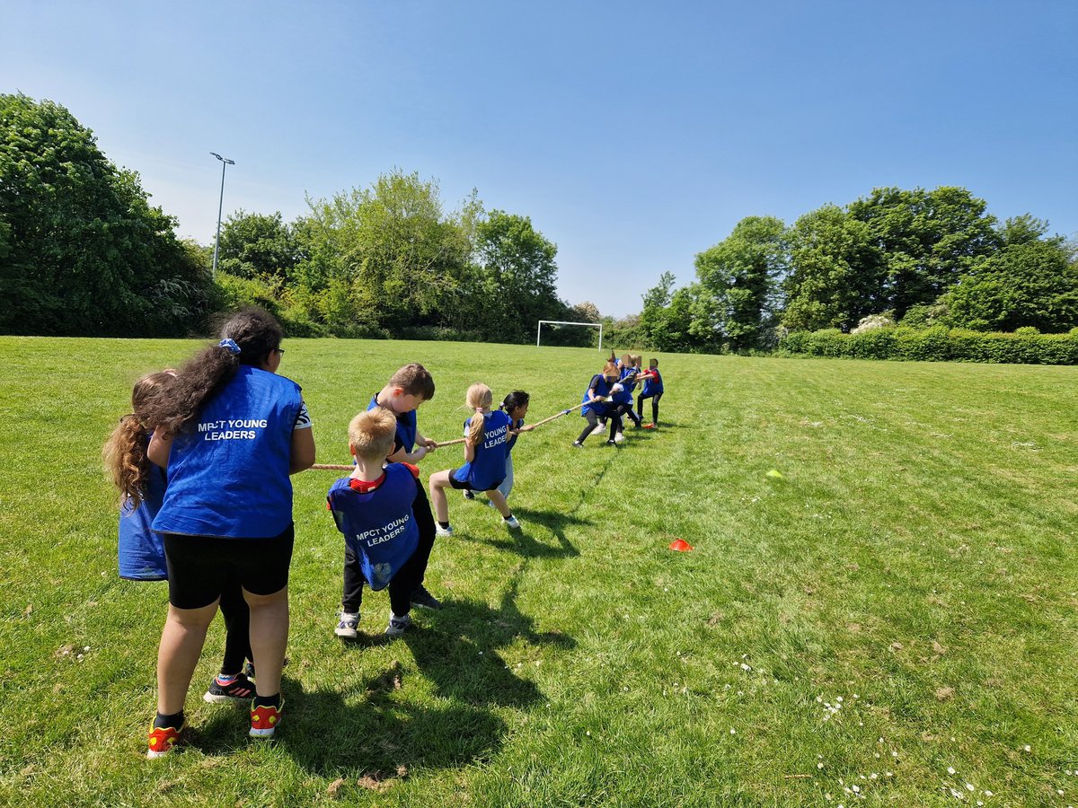 Not just a game of tug of war!
This one single task taught numerous lessons.

✅ ️Teamwork
✅ ️Leadership 
✅ ️Responsibility 
✅ ️Empathy 
✅️ Grit
✅️ Optimism
✅ ️Resilience
✅ ️Humbleness
✅️ Social Intelligence
✅️ Physical activity can be fun!

@CaslonPrimary