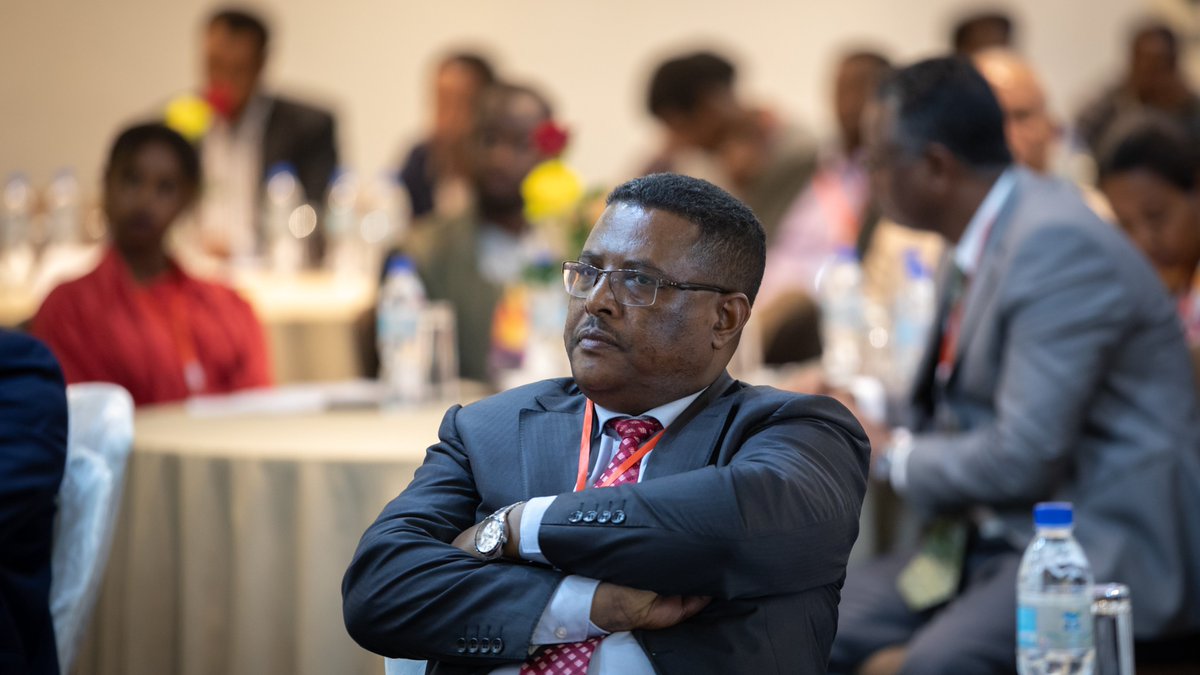 CGIARAfrica's tweet photo. 🌟#HappeningNow 🧵
AICCRA🇪🇹 is leading and co-hosting with @MoA_Ethiopia and @EthiopianATA a high-level conference in the presence of ministerial delegates, national research and international development leaders dubbed  ‘Take CGIAR and Partners Ag-innovations to the Farmer’. https://t.co/DylWksvida
