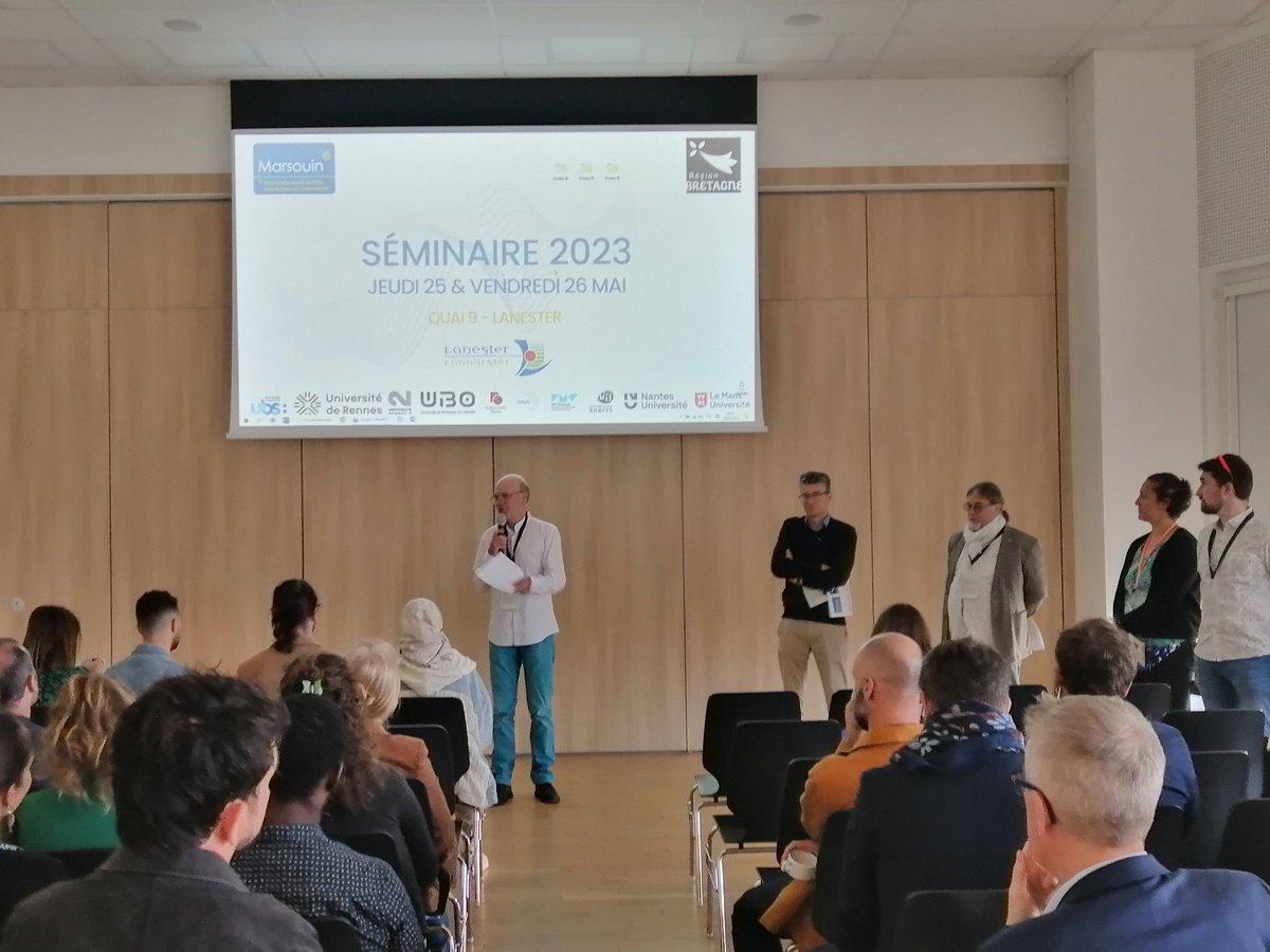 gis_marsouin's tweet photo. #marsouin2023 à @VilledeLanester ! Après un petit mot d'accueil par Bernard Le Blé, @tpenard
@PascalPlantard, #demat #fibre #zri #treshautdebit #cybersecurite #donnees #rgpd ouvrent le bal des présentations de recherches. https://t.co/ZvwxGrfaFj