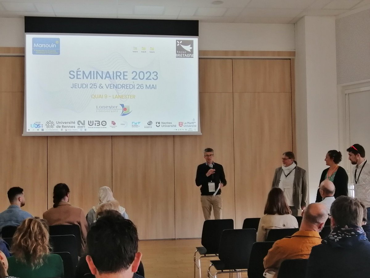 #marsouin2023 à @VilledeLanester ! Après un petit mot d'accueil par Bernard Le Blé, @tpenard @PascalPlantard, #demat #fibre #zri #treshautdebit #cybersecurite #donnees #rgpd ouvrent le bal des présentations de recherches.