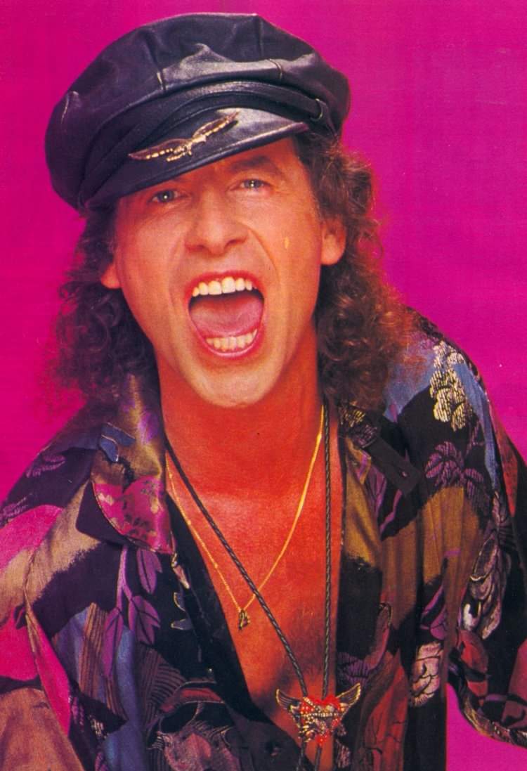 Happy birthday to Klaus Meine (born May 25, 1948) 