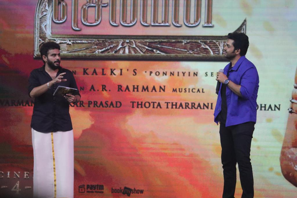 RJVijayOfficial's tweet photo. Happy birthday @Karthi_Offl na ❤️ Wishing u the best in everything 🤗 https://t.co/pPUEIytuVf