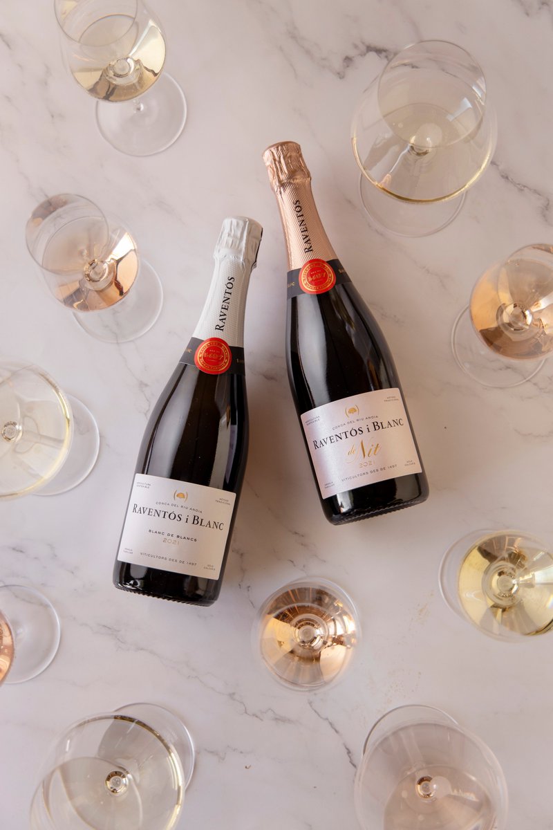 RaventosiBlanc's tweet photo. [PRENSA] #Vinetur #mayo

@vinetur se hace eco de nuestro cambio de #imagen!

Más presencia, misma #elegancia🍾

Lee la noticia al completo en👇
https://t.co/EOXhlsDwMV https://t.co/Ch9vldqbuJ