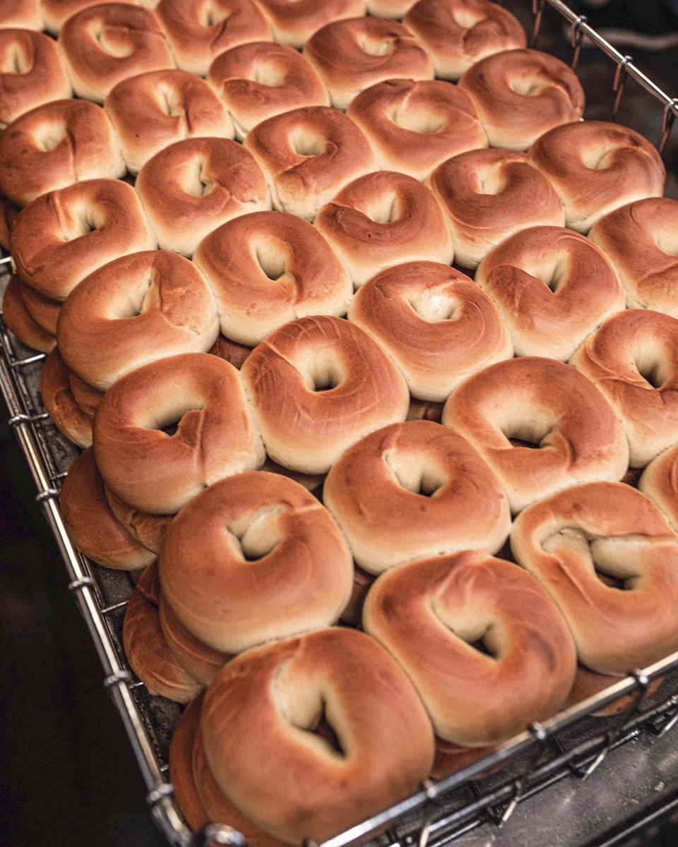 Hoxton Mini Press tweet media