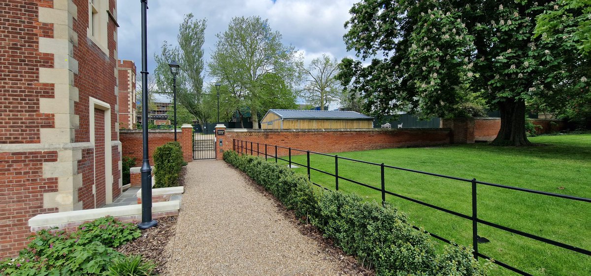 urbanspec_'s tweet image. Working with @city_andcountry on their refurbishment of the former Springfield Hospital estate, urbanspec developed an innovative alternative to a complex design and build project for several multi-use storage units. 

Look out for the case study!

#preengineered #provensolution