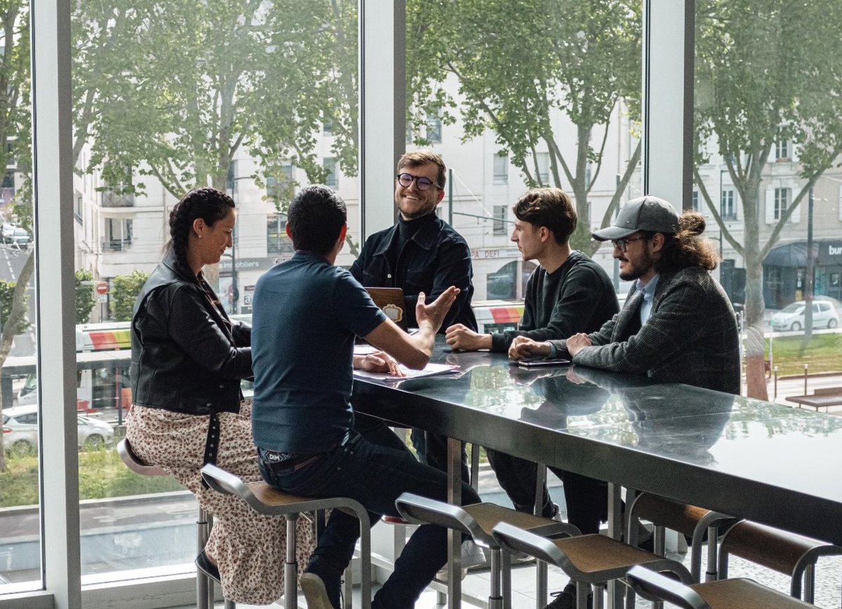 Fier de lancer @joincube3 pour continuer de bâtir l’écosystème du #Web3 en 🇫🇷
Le + grand incubateur et accélérateur #Web3 d’Europe en centre-ville d’<a href="/Angers/">Ville d'Angers</a>👨🏻‍🔬
100 entrepreneurs dès septembre. Des mentors et advisors dans plus de 10 verticales du Web3.⚡️
🎯cube3.fr