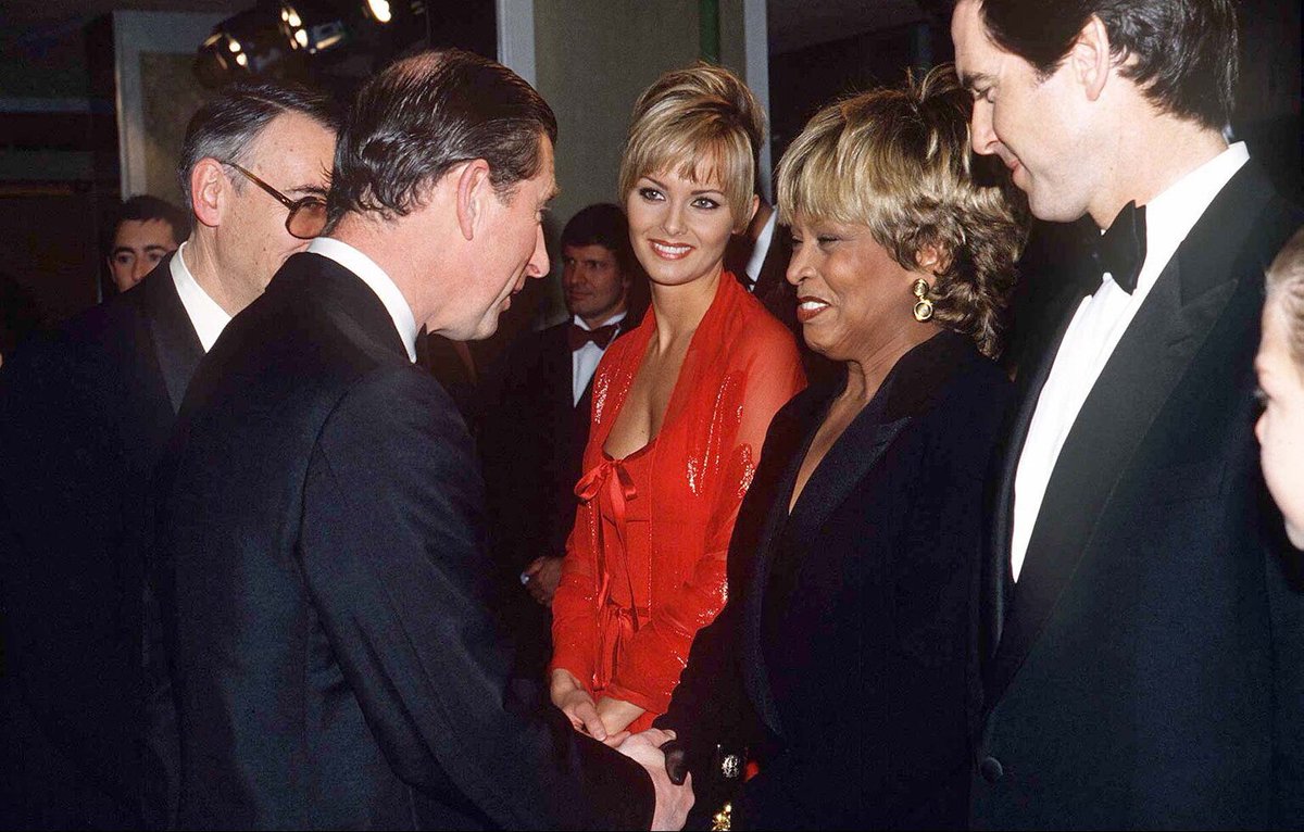 007's tweet image. Tina Turner — 1939-2023

Legendary musical artist Tina Turner, who sang the theme song from GOLDENEYE, has passed away at the age of 83. Turner’s GOLDENEYE was a Top 10 single in 1995 and provided the perfect introduction for Pierce Brosnan’s era as 007.

📸 Getty Images