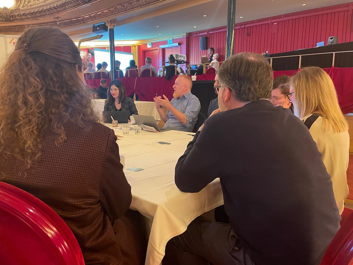 NVLDialogWeb's tweet photo. Getting ever deeper into the everyday work of supporting and developing #transversalskills the #TransvalEU conference is now looking at four perspectives through 4 workshops.
#EU2023SE
#EPALE
#erasmus
#vnfil
#makingallskillsvisible
#EuropeanYearOfSkills https://t.co/MnkAMmqNZ6
