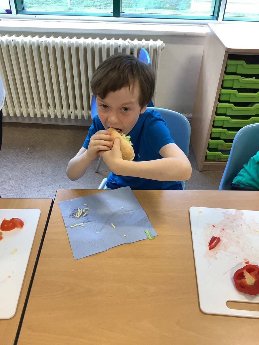 Miss Twist (@misstwistc5) on Twitter photo We are enjoying making healthy sandwiches this morning ๐ฅช
#DT
#foodTech
<a href="/Carrmillprimary/">Carr Mill Primary</a> We are enjoying making healthy sandwiches this morning ๐ฅช
#DT
#foodTech
<a href="/Carrmillprimary/">Carr Mill Primary</a>