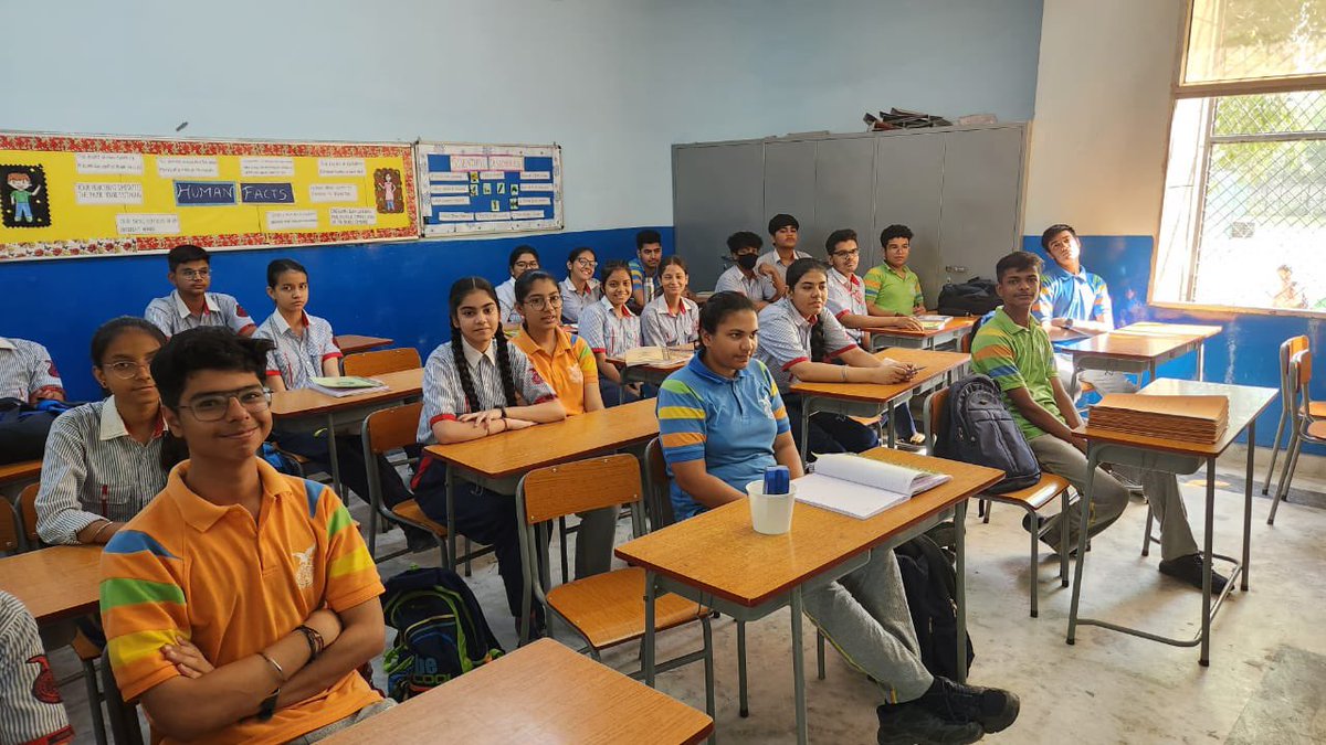 MamtaModernSSS's tweet photo. Hon'able High Court of Delhi organised a session on Child Sexual Exploitation and Abuse. Students of Mamta Modern https://t.co/ddXghqxRpM visited the Highcourt to mark their presence and many of them joined online.
#delhihighcourt
#MMS
#childsexualabuse
#stopsexualexploitation https://t.co/aiXLMk3APd