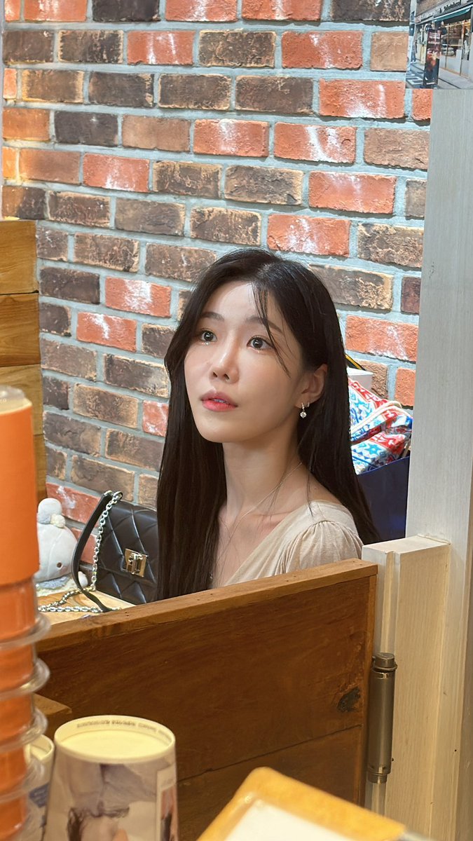 내시키들 미리 생일 축하한다🥺 사석외에서도 서로 챙기고 챙김받을 수 있는 첫 해만큼..있는 곳에서 또 올 수 있으면 생카에서 생일 축하도 사랑도 많이받기를🥺