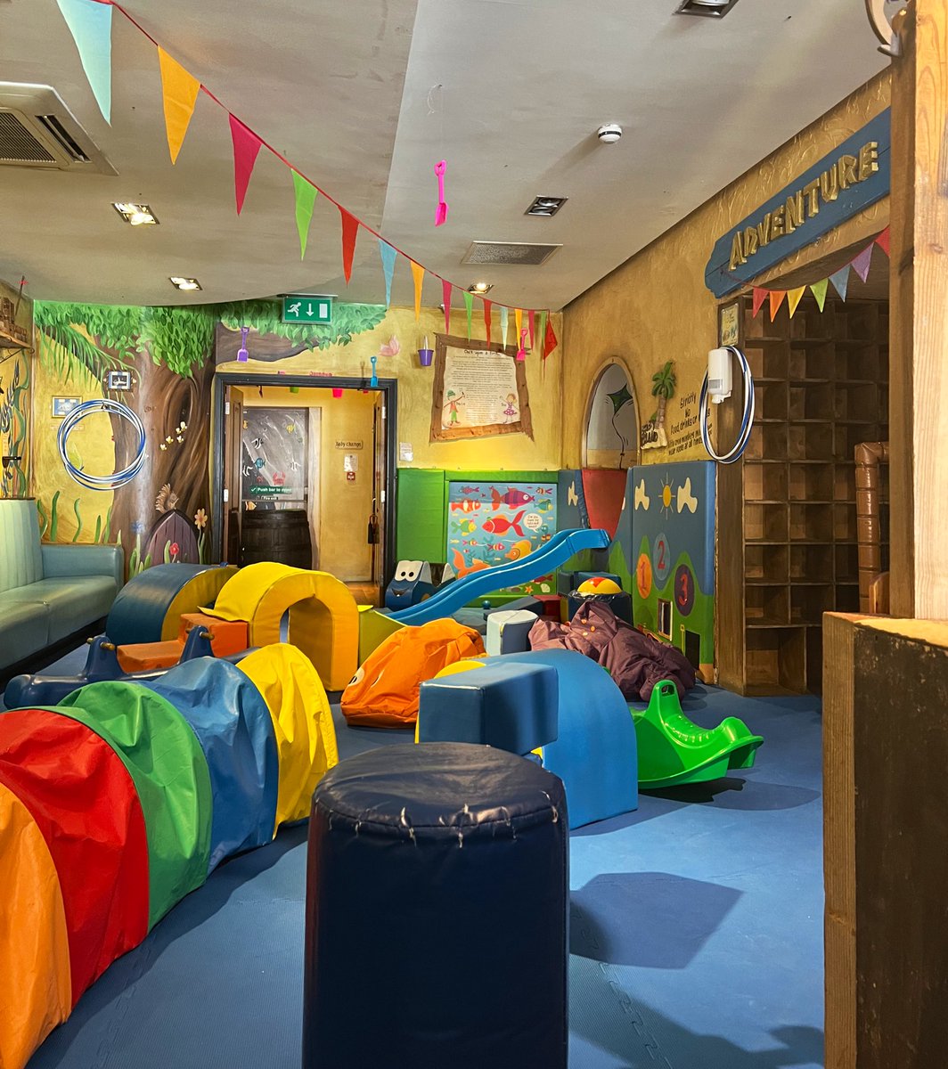 Bertie and Boo tweet media