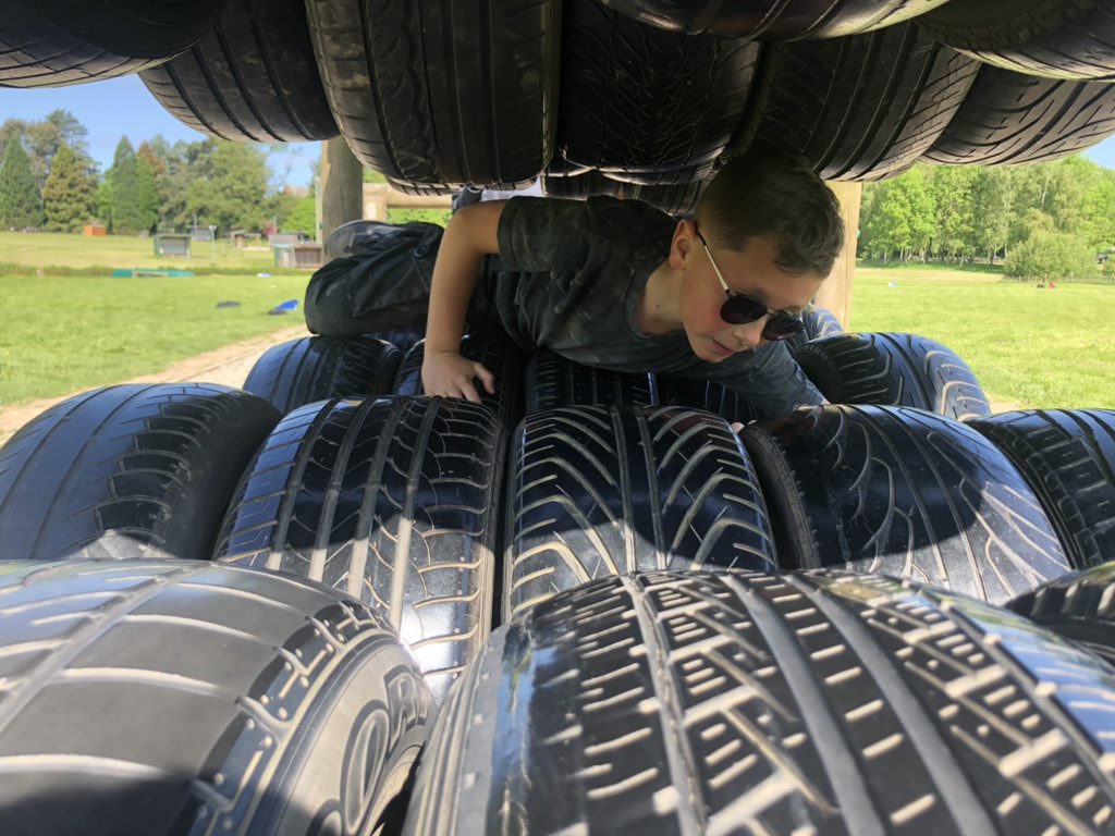 AHMissThake's tweet photo. Tyre challenge 🛞 https://t.co/yndc4Vjc1U