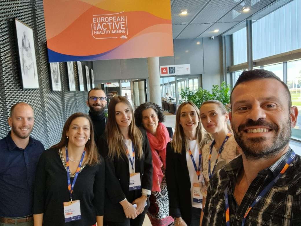 iCan Project (@ican_aal) on Twitter photo <a href="/iCan_AAL/">iCan Project</a> participates in #EWAHA2022, in #Gdansk, presenting a poster and organizing a consortium meeting to discuss last steps to follow <a href="/iCan_AAL/">iCan Project</a> participates in #EWAHA2022, in #Gdansk, presenting a poster and organizing a consortium meeting to discuss last steps to follow