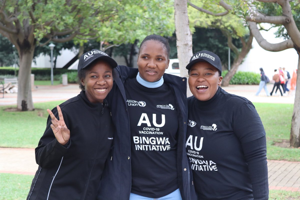 Everything is better in community! Thank you to my fellow Bingwas @YellowJulz and @7462Goodness for journeying with me on the quest to get the youth from South Africa vaccinated against COVID-19. 
@AUBingwa @CSAGUP @justleadersUP
#AUBingwa
#GetVaccinated 
#ShootYourShot