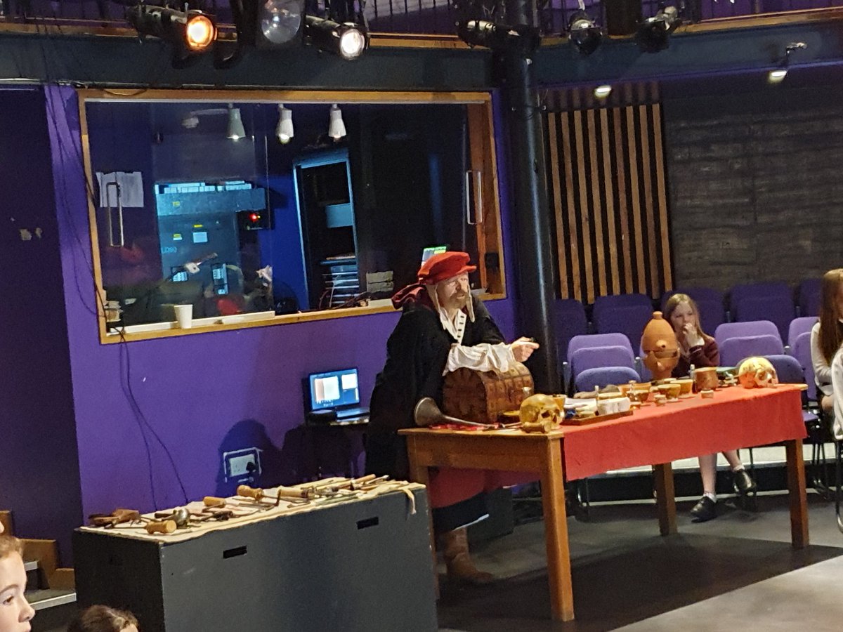 Year 7 enjoying a discussion of Tudor medicine! #shskTudorday!