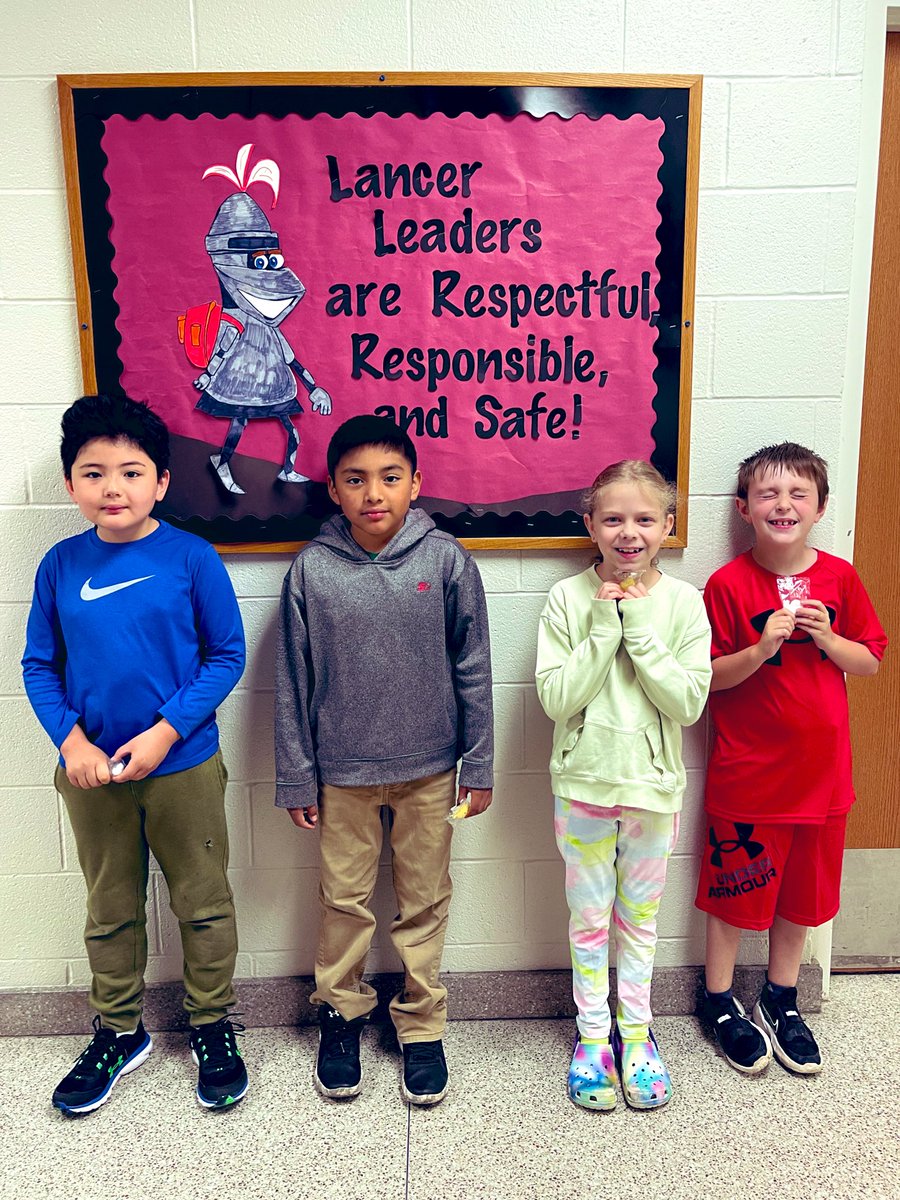 PbisElba's tweet photo. This week’s #lancerleaders demonstrate exemplary respectful and responsible behavior! Keep up the great work https://t.co/UTlbal1zmR