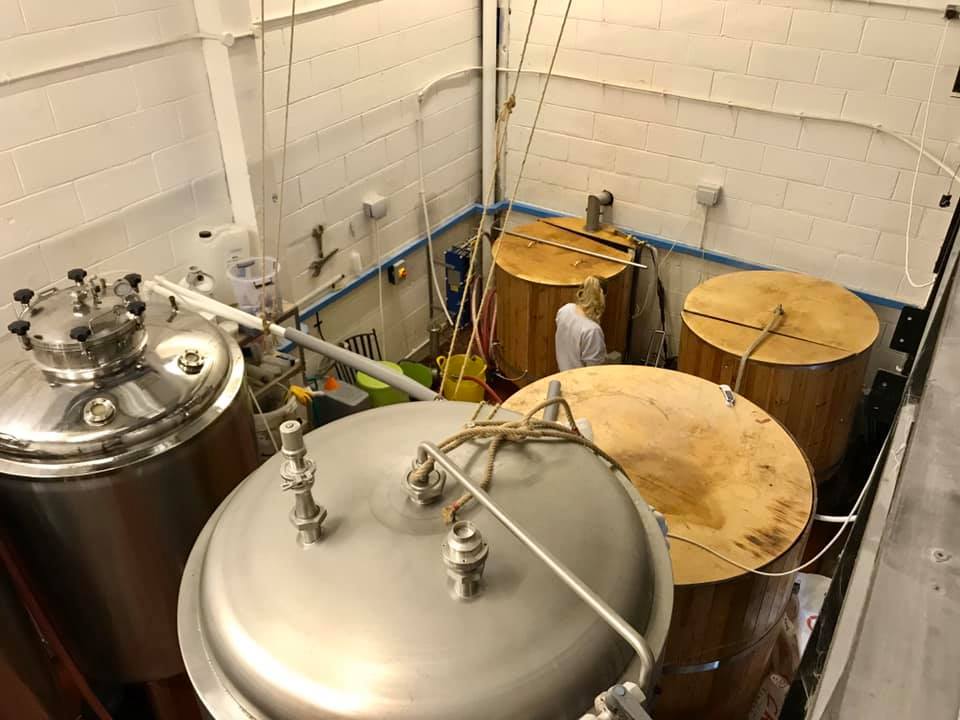 Tiantai 1200L brewery equipment in Italy.
#beerbrewingequipment #beer #brewery #craftbeer #breweryequipment #beerbrewing #beerbrewingsystem #nanobrewing #craftbrewery #beerbrew #beerbrewingequipment #beerequipment
