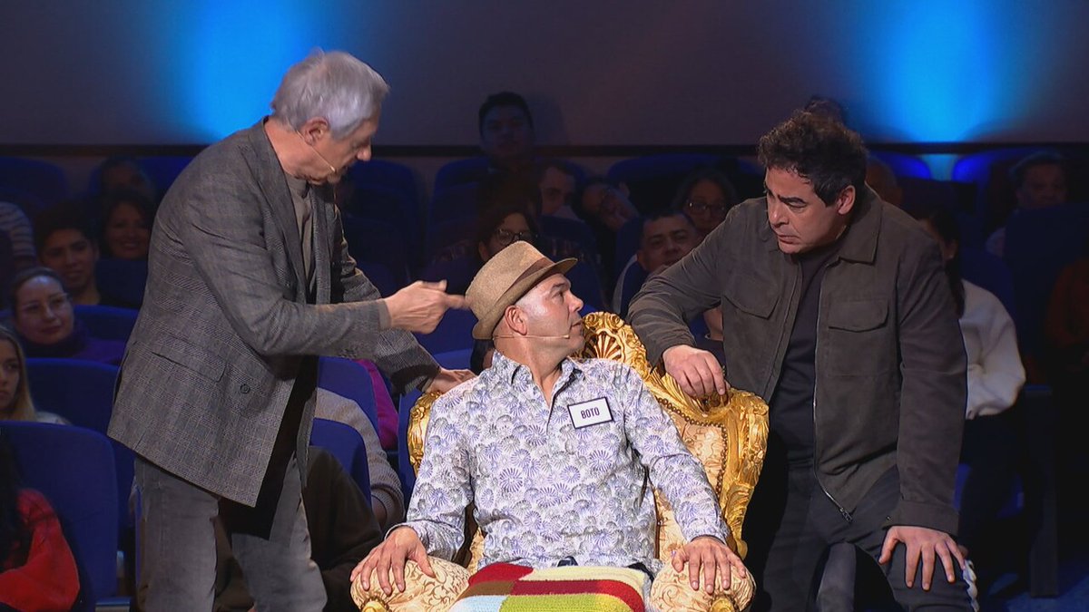 telemadrid's tweet photo. ✨El Mejor| Pepa Golden no solo ha sido la ganadora de la noche de #ElMejorTM también se ha convertido en la nueva 'sillonista' 😍 ¡Enhorabuena Pepa! 

Si te perdiste el programón lo puedes volver a ver en la web 👌 

📲 Más información 👉 https://t.co/QdVDmXi3Yb https://t.co/pwyX6Exxvf