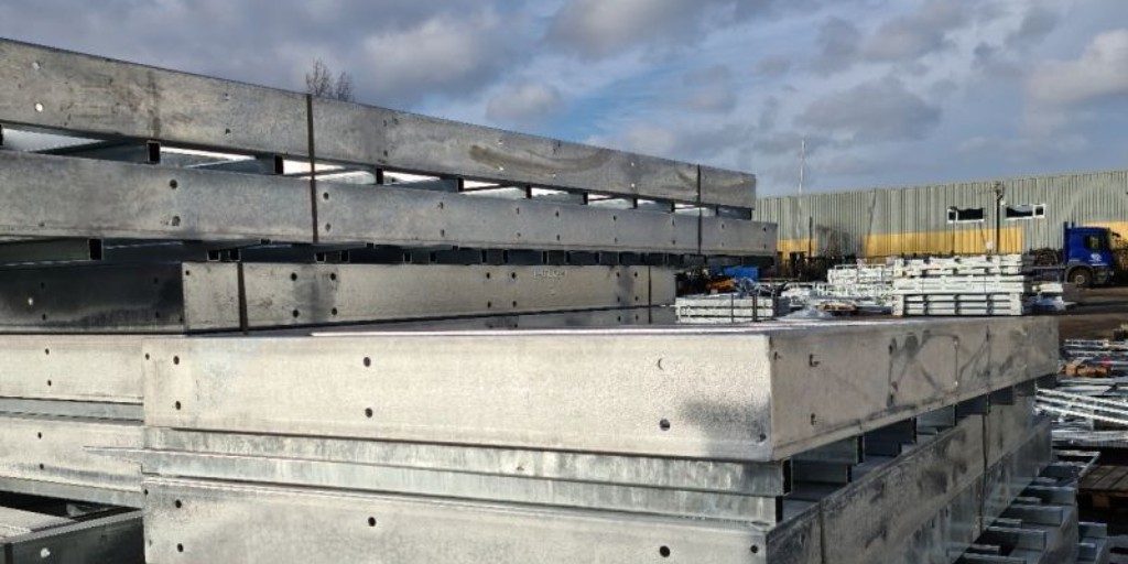 Our May 2023 newsletter has been published! This month, we're celebrating new services at Widnes Galvanising, bath size matters at Joseph Ash Telford, and powder instead of paint. Read it here: 
ow.ly/PYKG50OwjpX
Enjoy!
#hotdipgalvanizing #galvanising #galvanisingtheuk