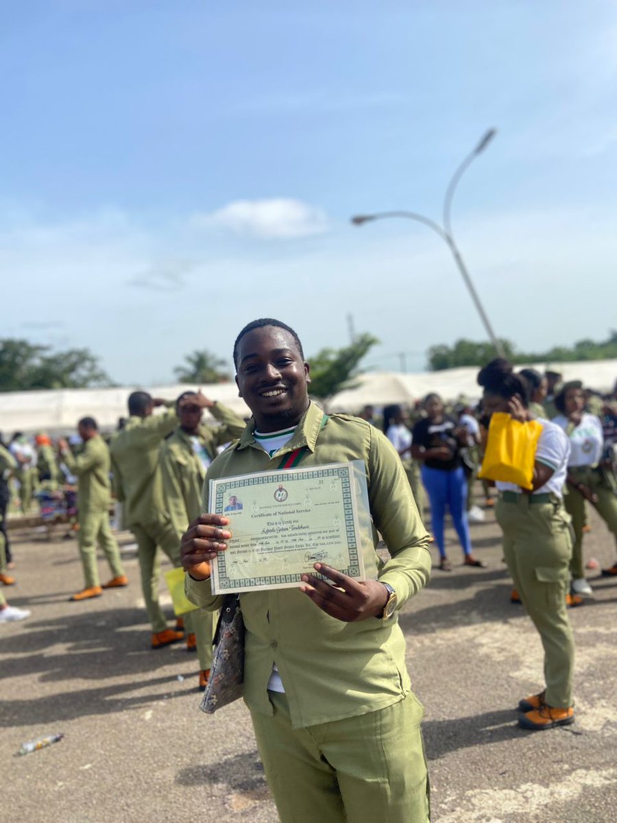 agboola_godson's tweet image. Yo! GOD IS GOO🙌
#nysc #BatchB #POP