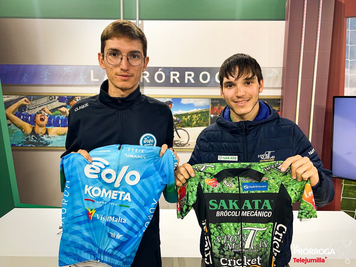 LaProrrogaTCJ's tweet photo. 📺🔴 ¡Vuelve el deporte a Telejumilla otra noche de jueves más!

🚴🏼‍♂️ Hoy hablamos con los hermanos Pedro y Hector, ambos en equipos de ciclismo distintos y compitiendo por todas España, nos cuentan como va su temporada. https://t.co/rkkFFfUYP7