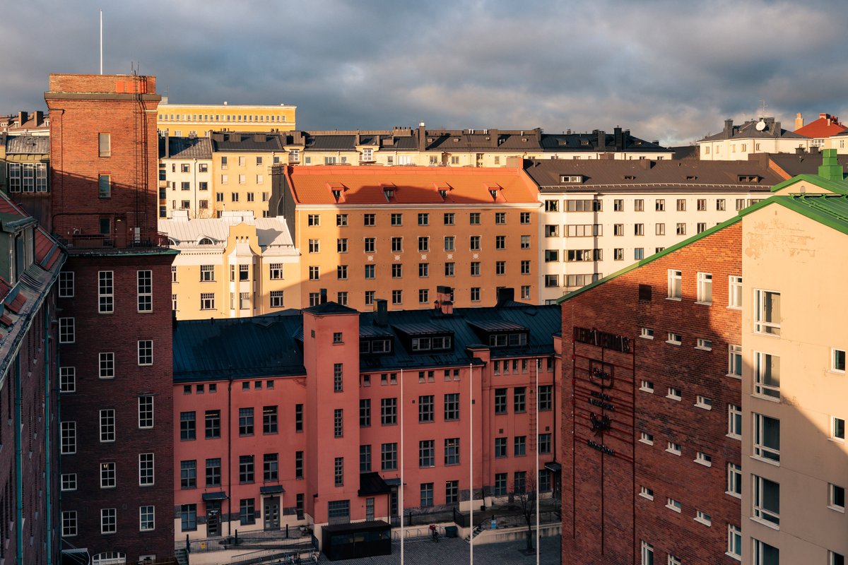 Käynnistämme laajan hankintojen kehitysohjelman, jolla voidaan saavuttaa jopa 100 miljoonan euron vuosittaiset säästöt vuoden 2029 loppuun mennessä.

Tiedote: senaatti.fi/2023/05/25/sen…

#JulkisetHankinnat