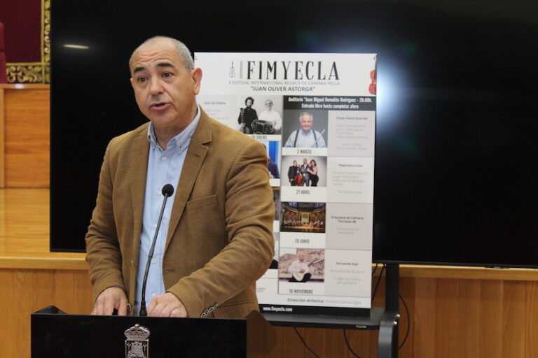 Esta tarde a las 20h en Auditorio Municipal, I Festival Internacional Música de Cámara Yecla: Concierto Gradus Jazz Ensemble.  

yecla.es/agenda/ii-fest…