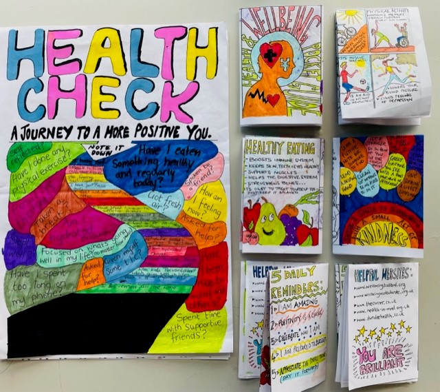 ArtandDesignSt1's tweet photo. Health and Wellbeing - BGE showing us how to look after body and mind with a little health check pocket guide and one of their 5 a day. 🍎🍐🍒🍋🫐🍓 https://t.co/85giUnEITj