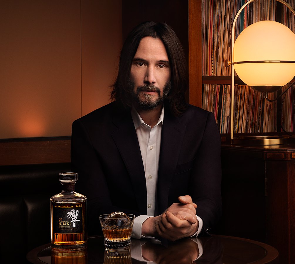 Suntory celebrates its 100th Anniversary with Keanu Reeves collaboration: buff.ly/3BSGnCo <a href="/beamsuntory/">Beam Suntory</a> #Japanese #Whisky #News