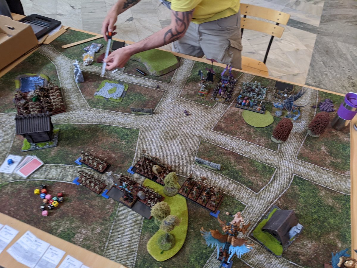 Game 1 against vampires, very bloody 10-10 in the end #t9a