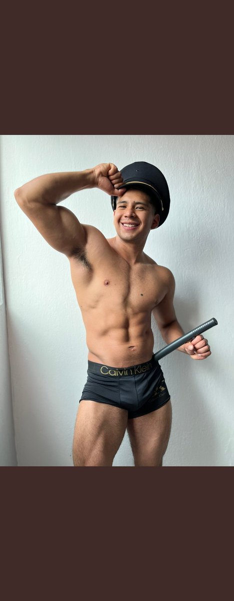 YTrav19's tweet photo. Este chico fit 
#elromyboy tan tierno que se ve en sus tik toks.. y tan rico que esta🤤🍆 https://t.co/CNaZ8NozML