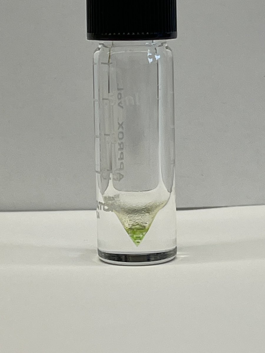 Jsperling91's tweet image. Some clean californium to end the week. On Monday it was chillin with its mother (berkelium). You gotta work fast with this element. #fblockrocks