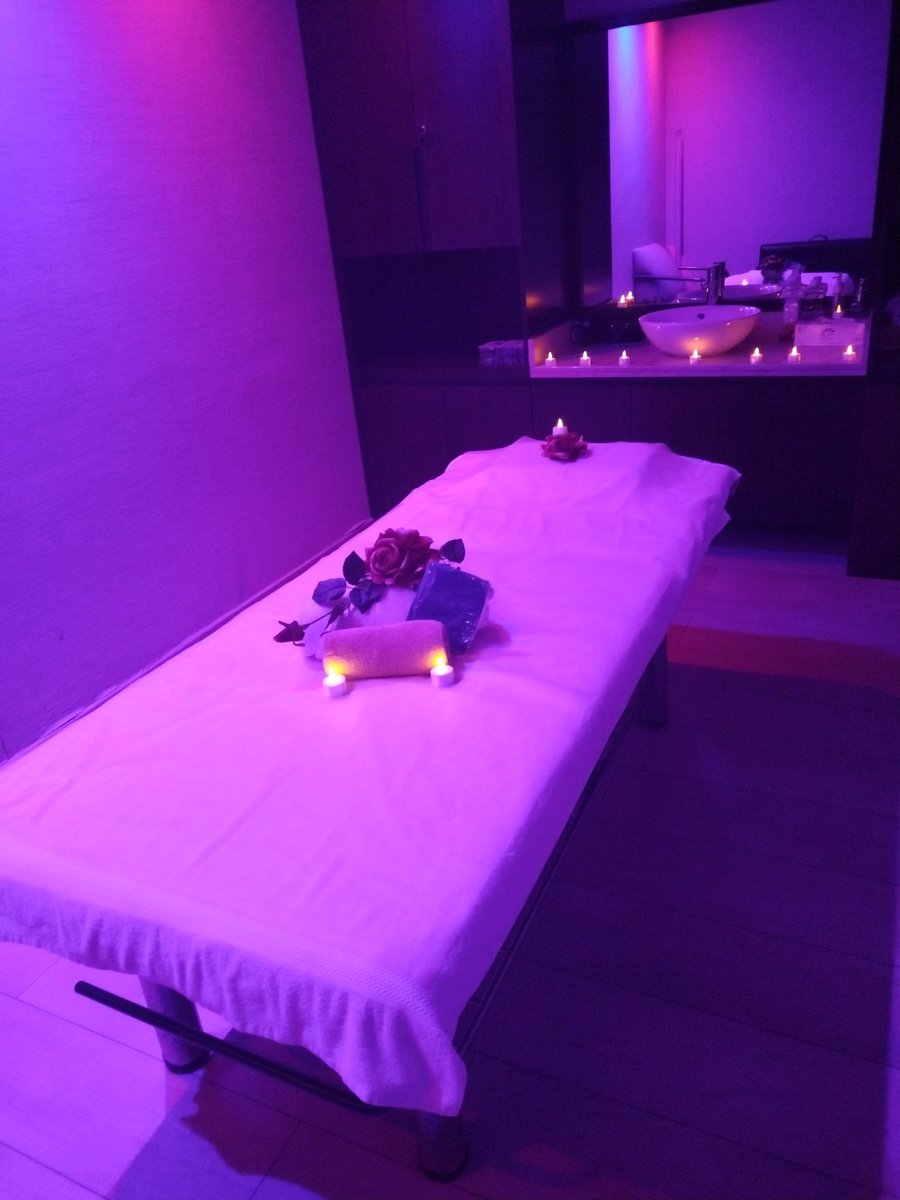 InfinitySpa2023's tweet photo. Our spa is looking for female therapist from Thailand. Visa, insurance, commission, salary and other benefits will be provided. Applying by sending your CV to infinitysparegine@gmail.com or 0544483867 https://t.co/rheSWtUzwX